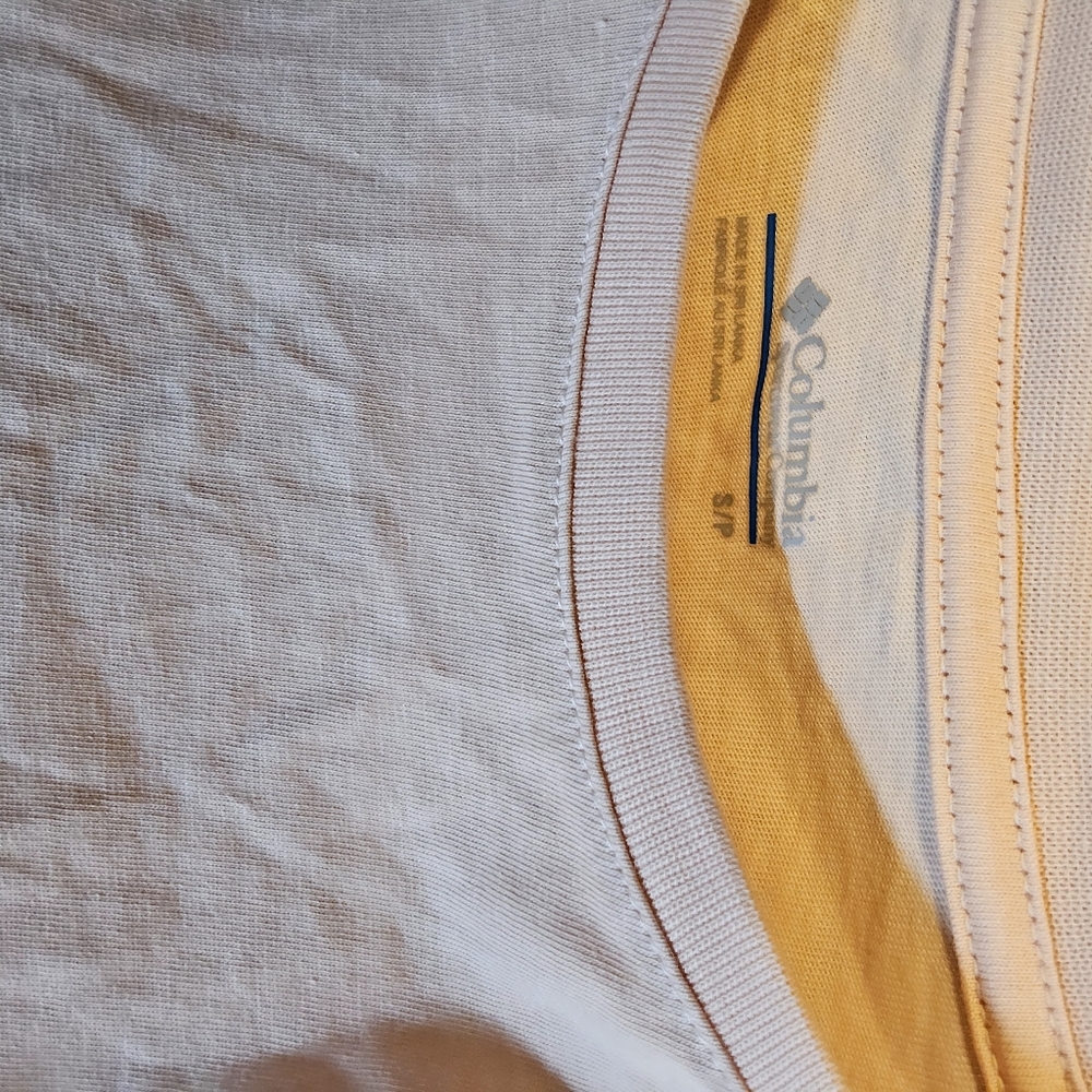 Columbia Shirt - Picture 3 of 4